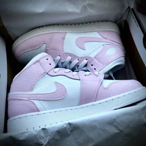 Baby Pink Air Jordan 1 Mid