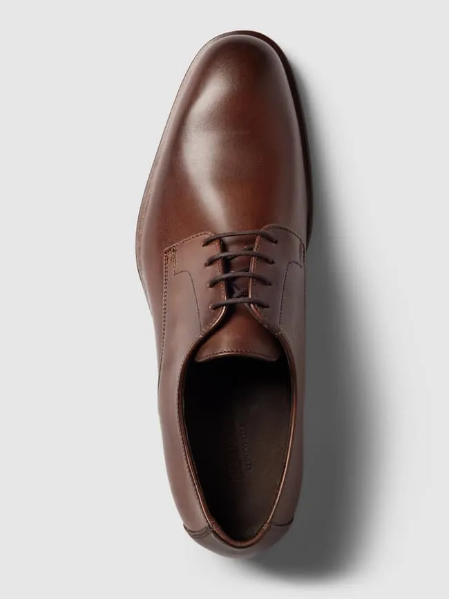 Calfskin derby model "Sabre" Lloyd, cognac color