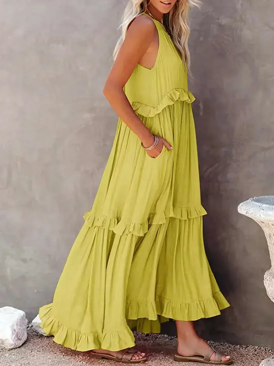 Charlize™ - Sunshine Breeze Halter Ruffle Maxi Dress