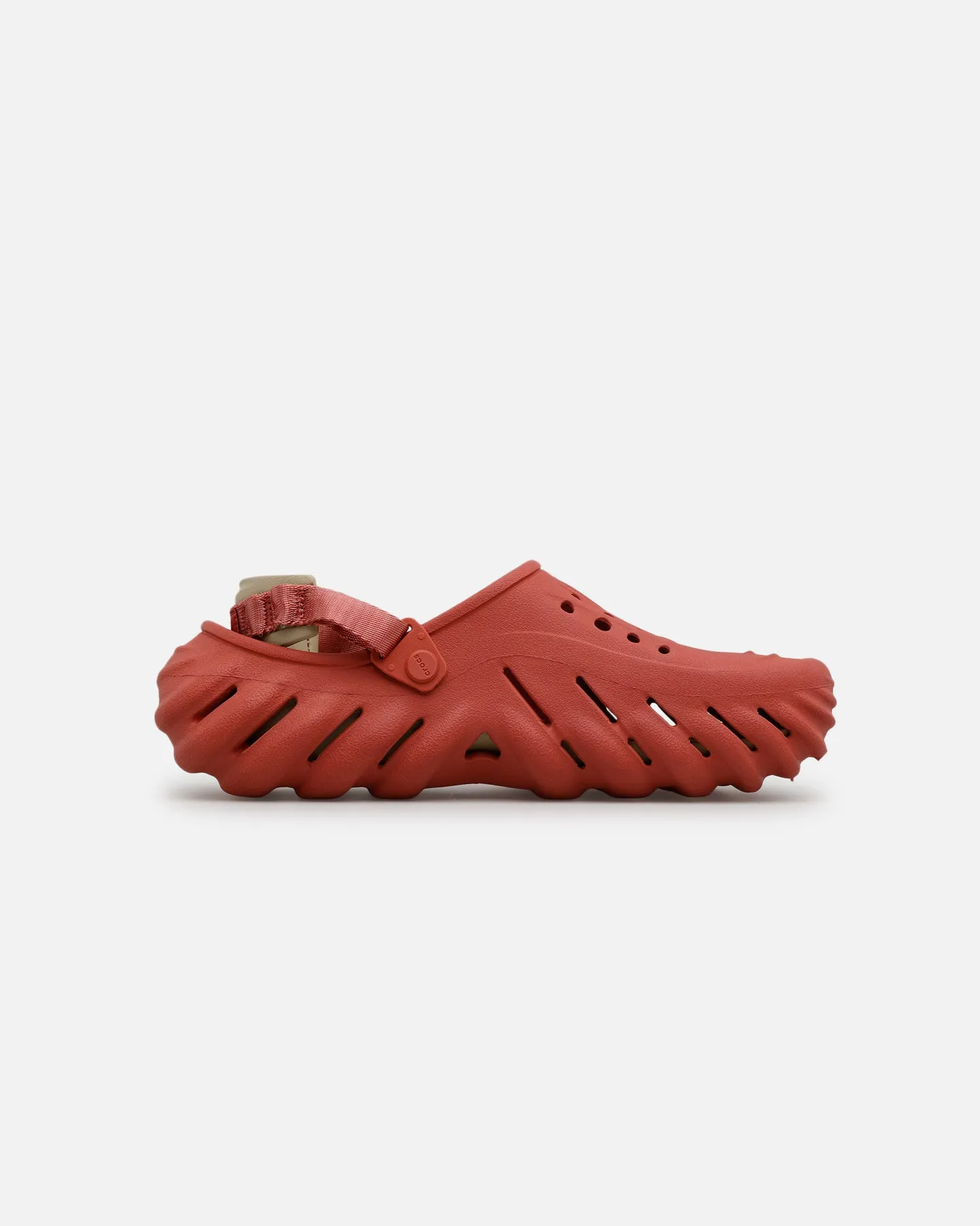 Crocs Echo Clog Strawberry