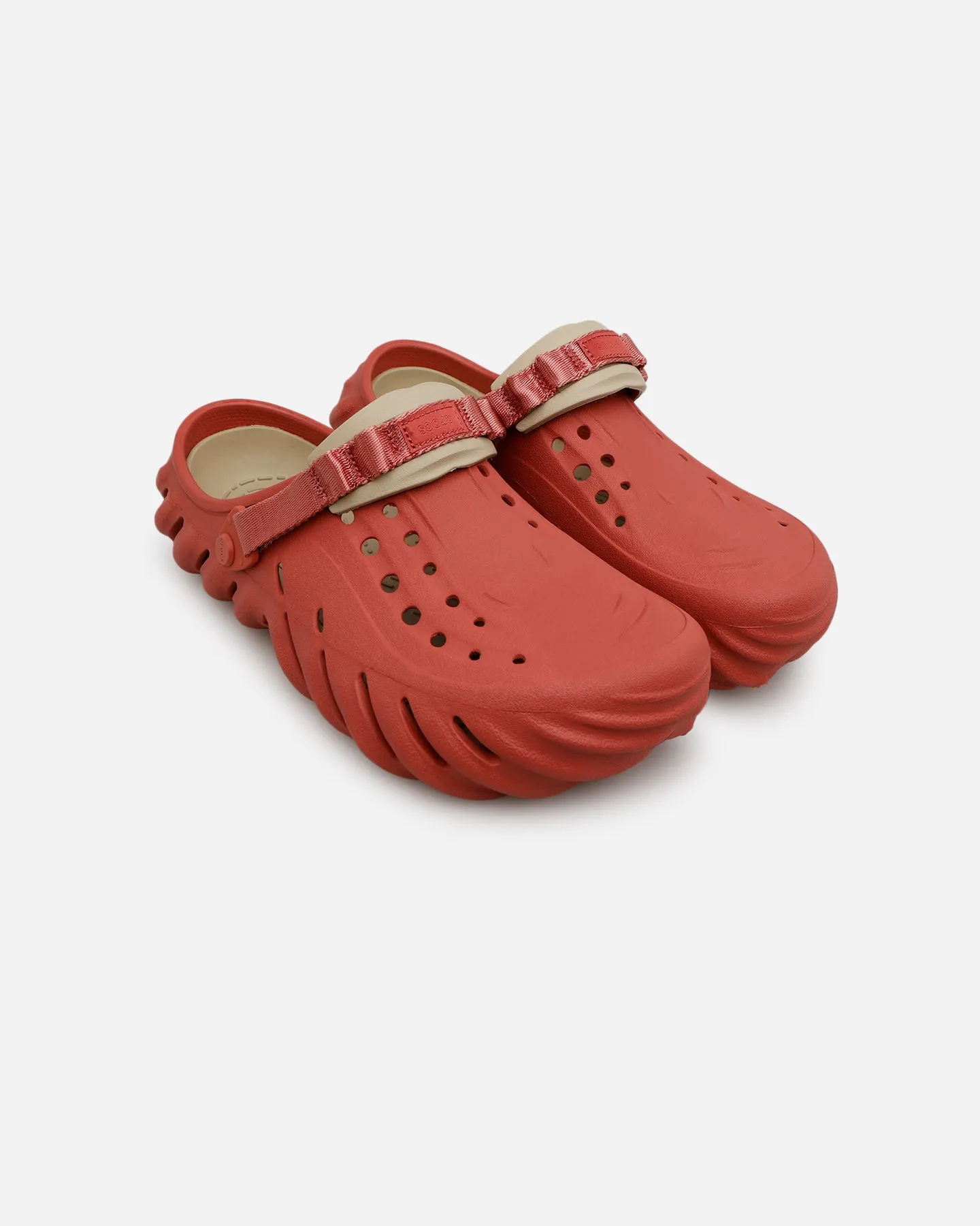 Crocs Echo Clog Strawberry