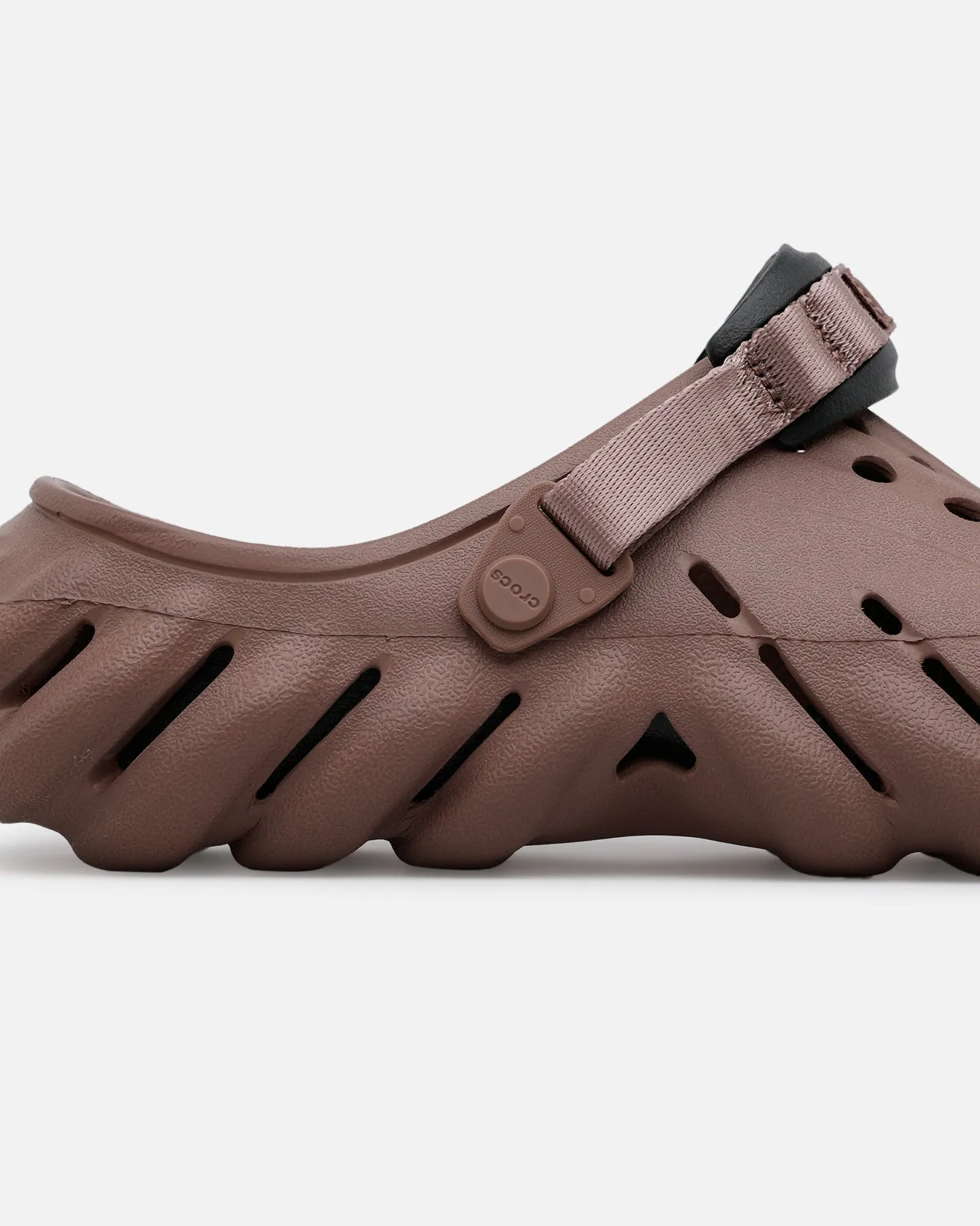 Crocs Echo Clog Truffle