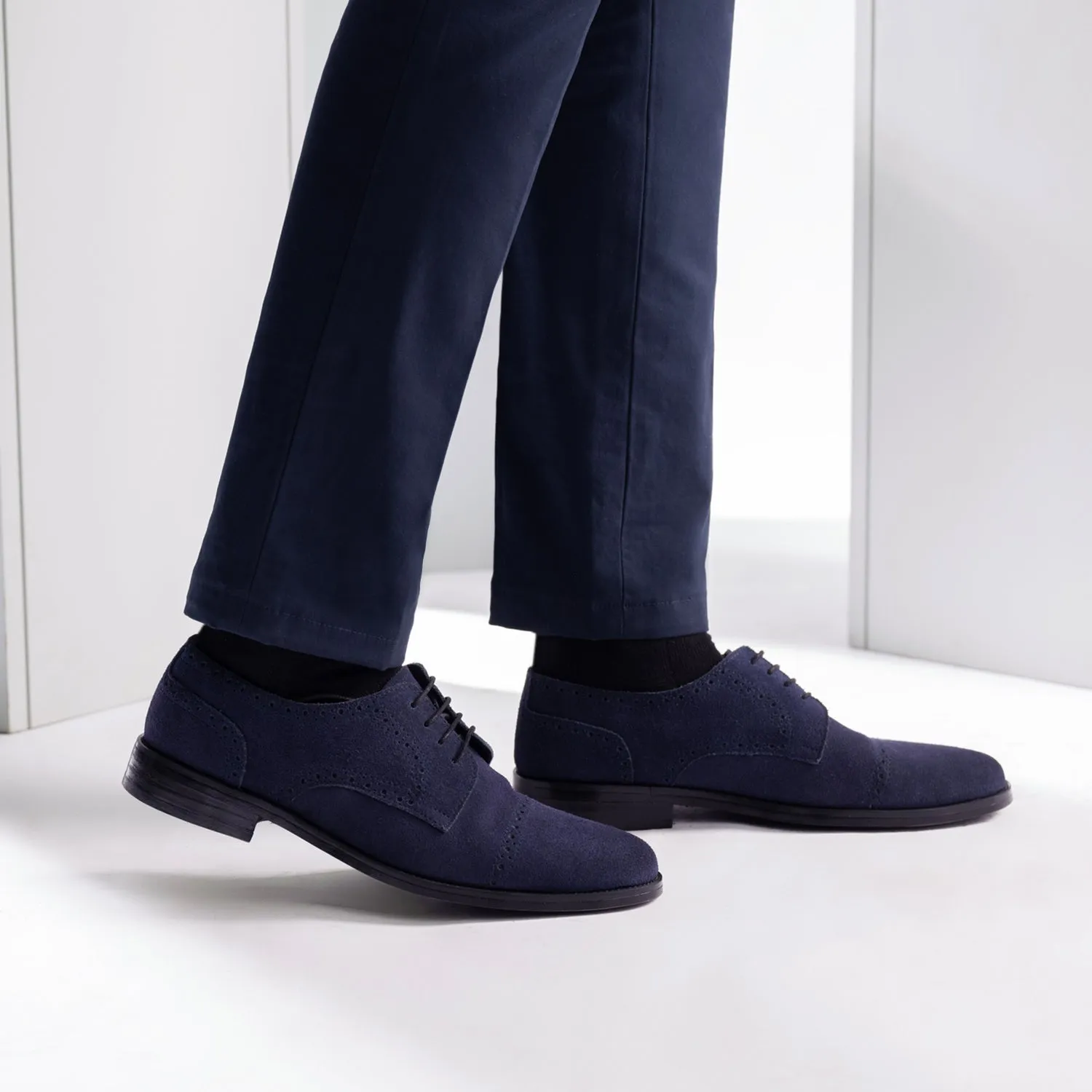 Dirk Brogues Derby Blue Suede Leather Shoes - StudGuard