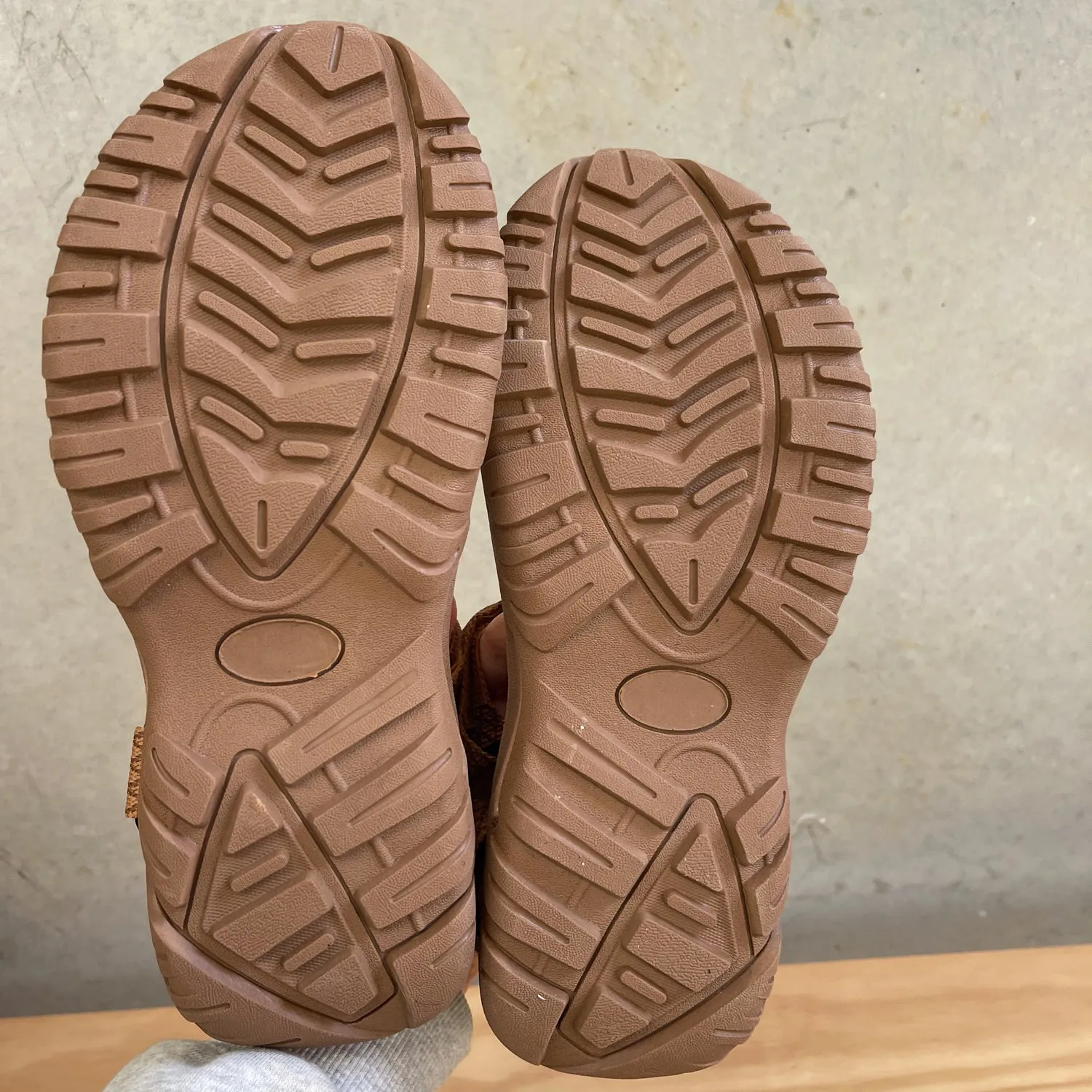 Impeccably Imperfect Trailblazer Sandal Tan