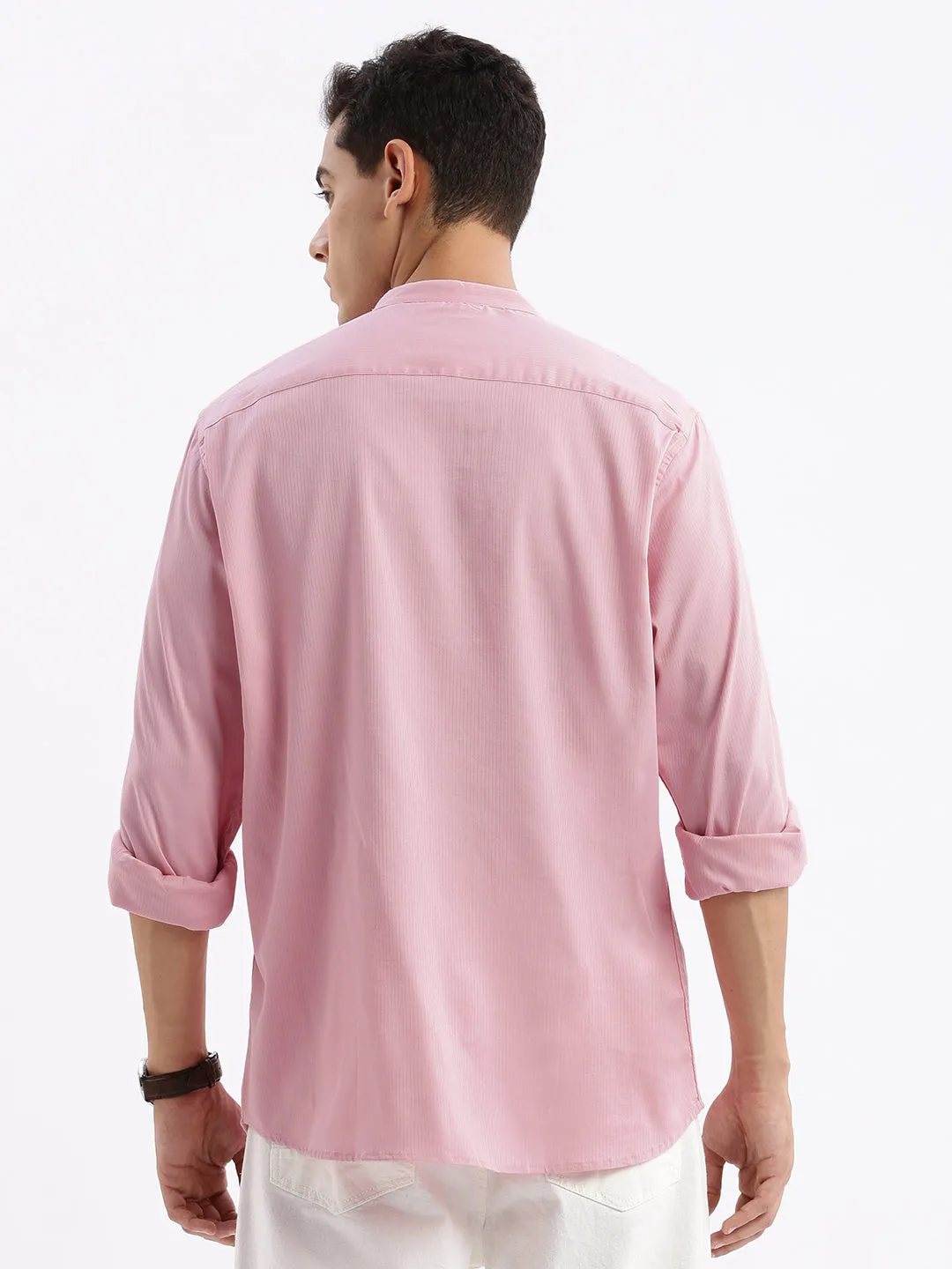 Men Mandarin Collar Solid Slim Fit Pink Shirt