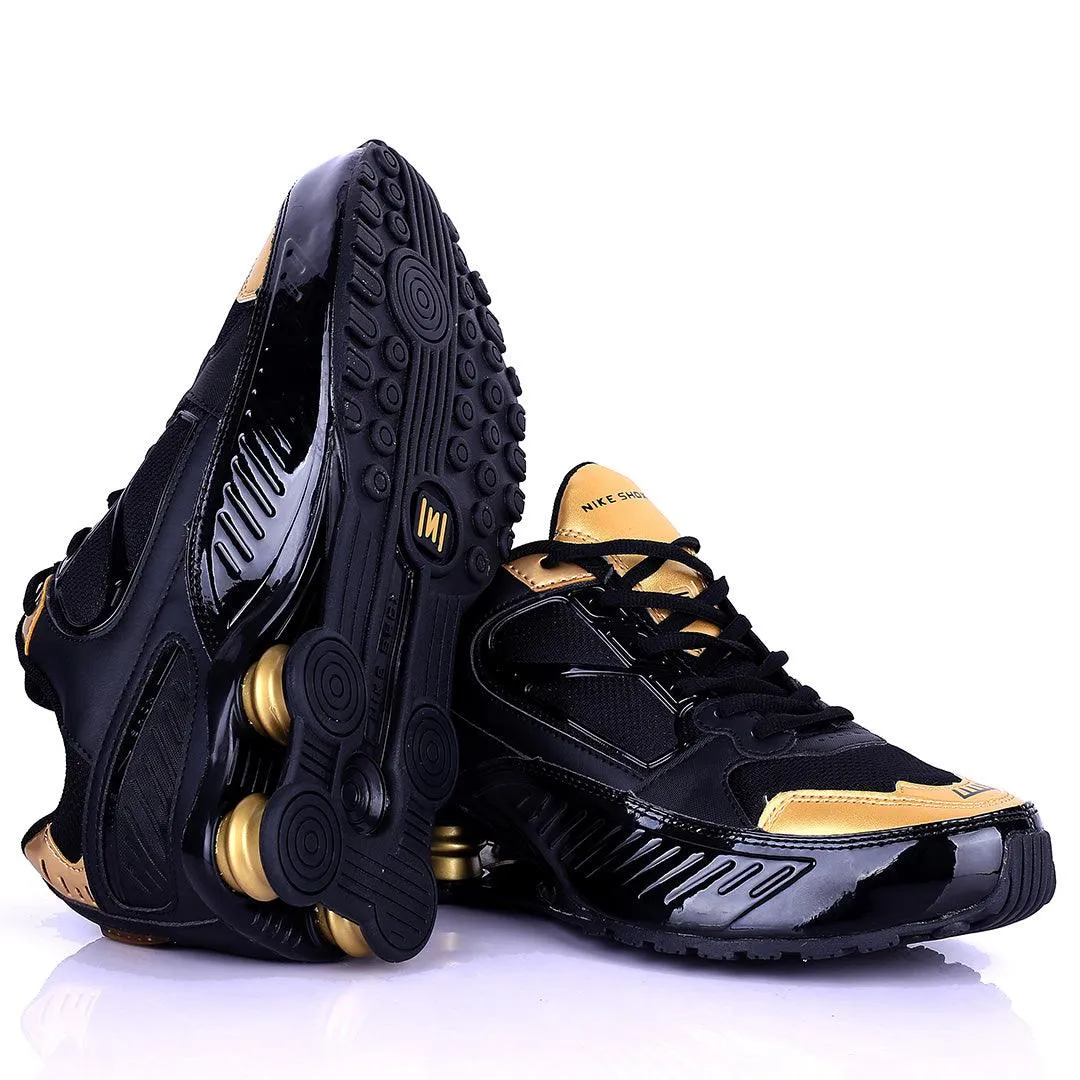 NK Flyknit Black And Gold Exquisite Designed Lace up Sneakers