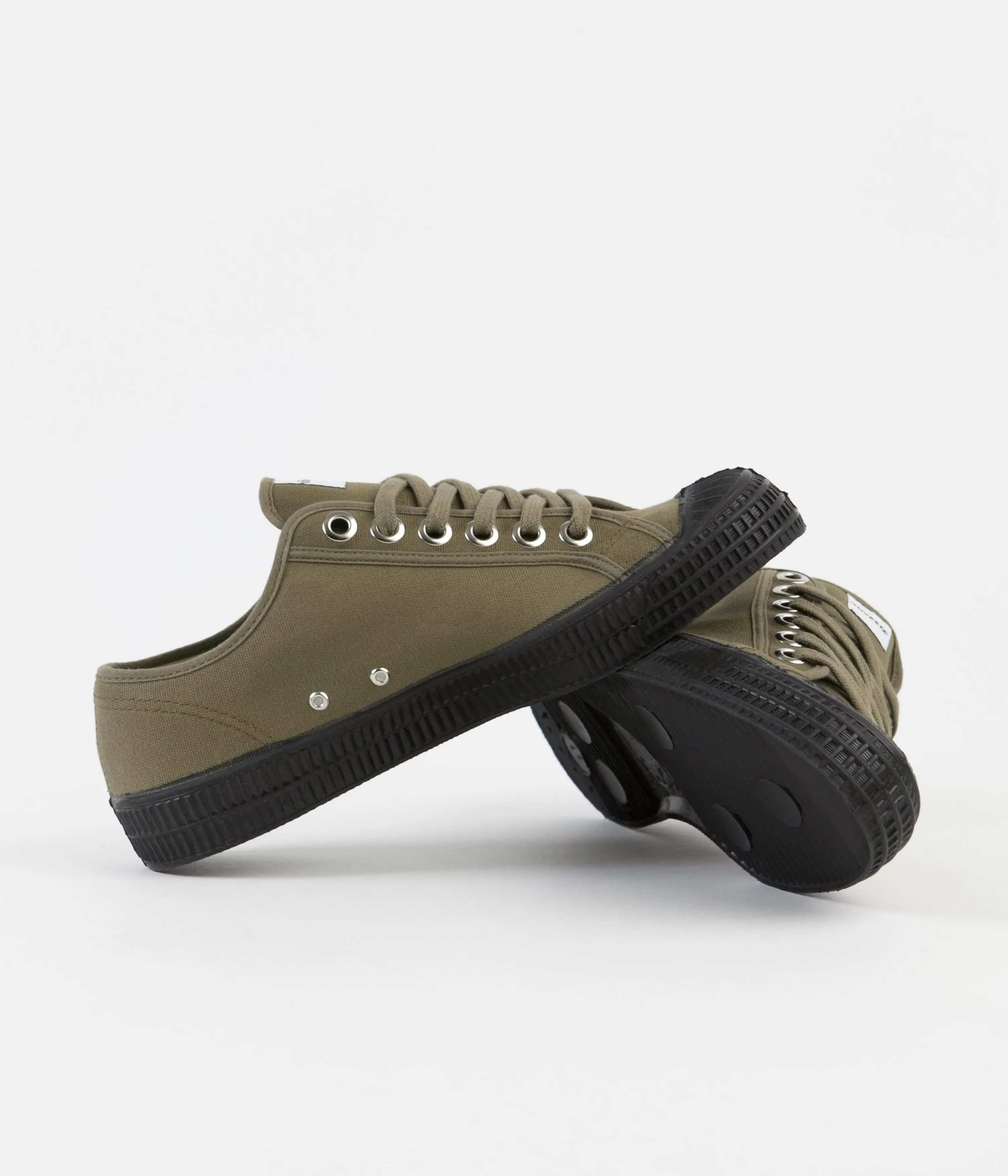 Novesta Star Master Shoes - 42 Military / 615 Black