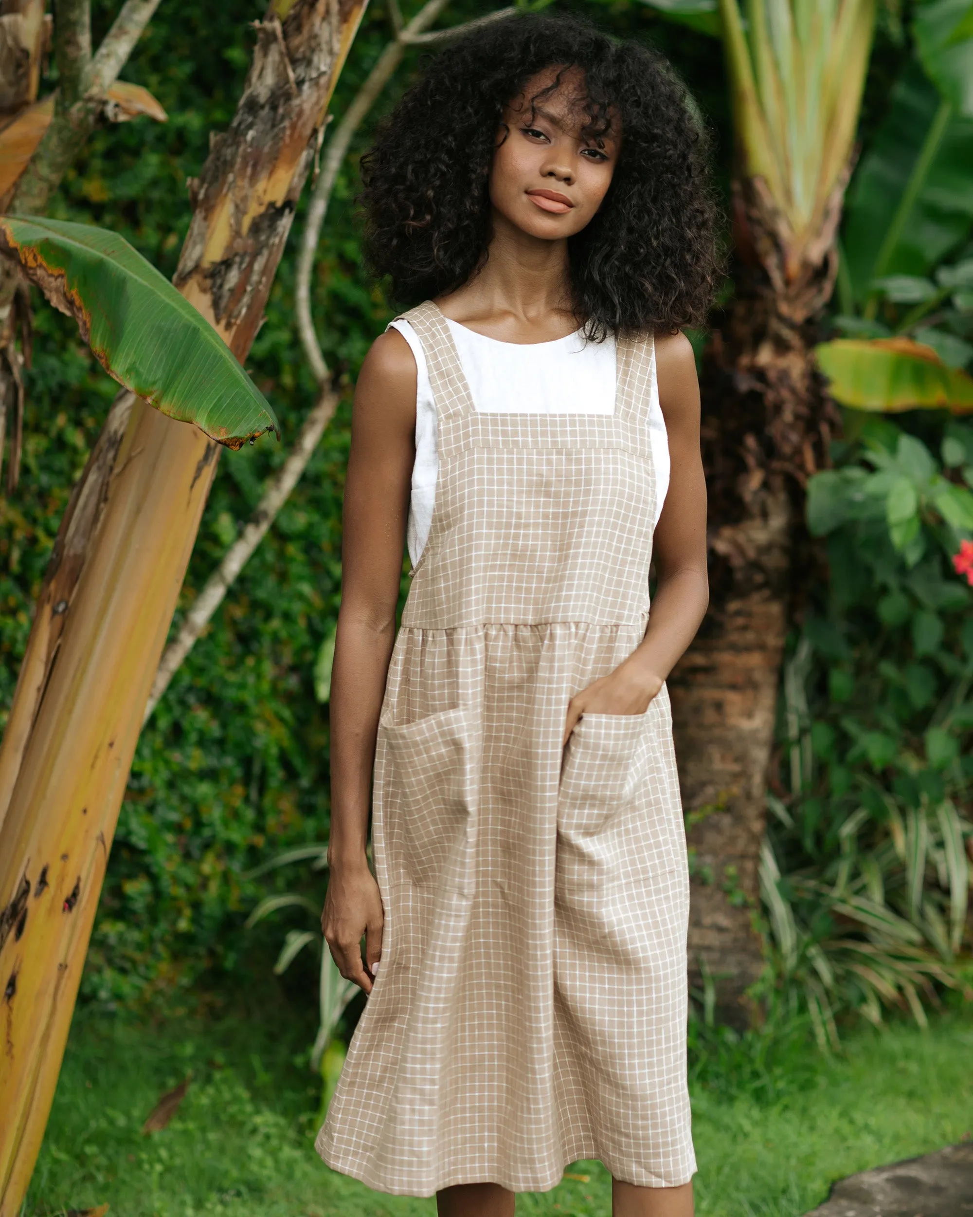 Pinafore linen dress ROATAN in Brown windowpane