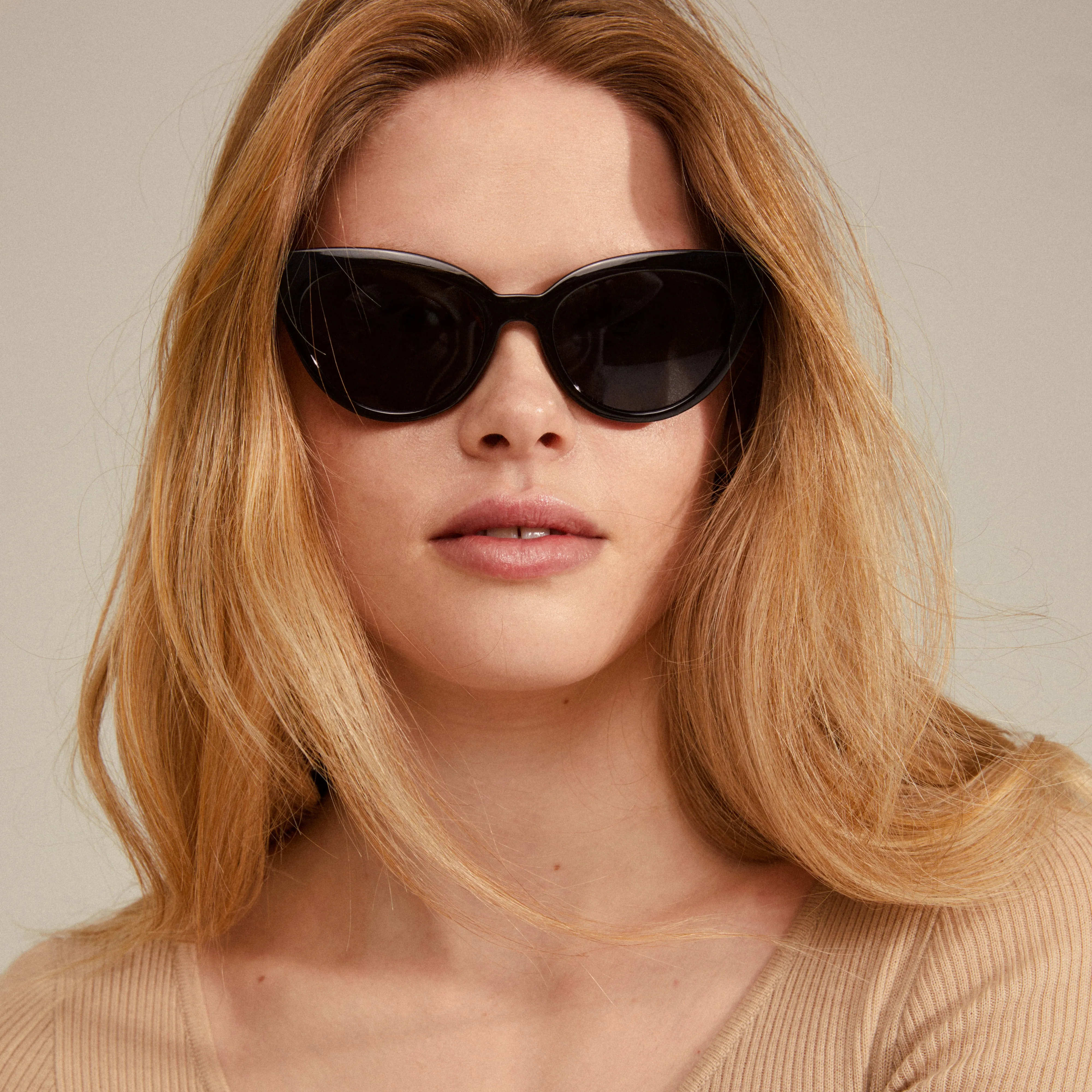 RAISA sunglasses black