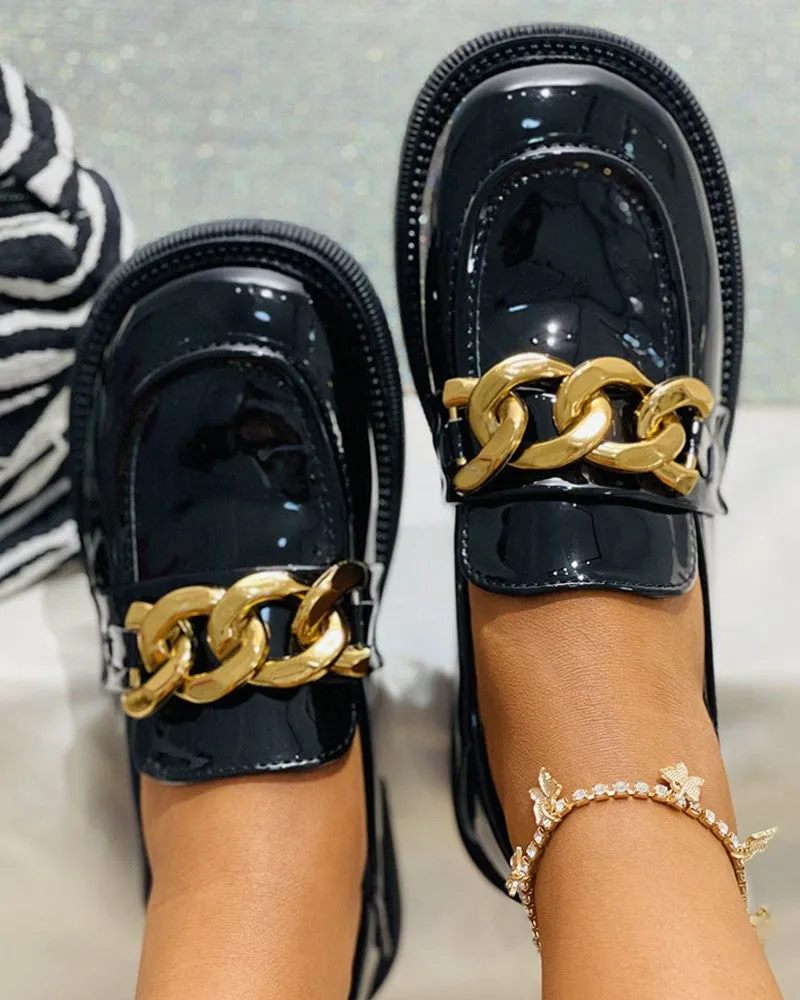 Round Toe Chain Decor Slip On Loafers