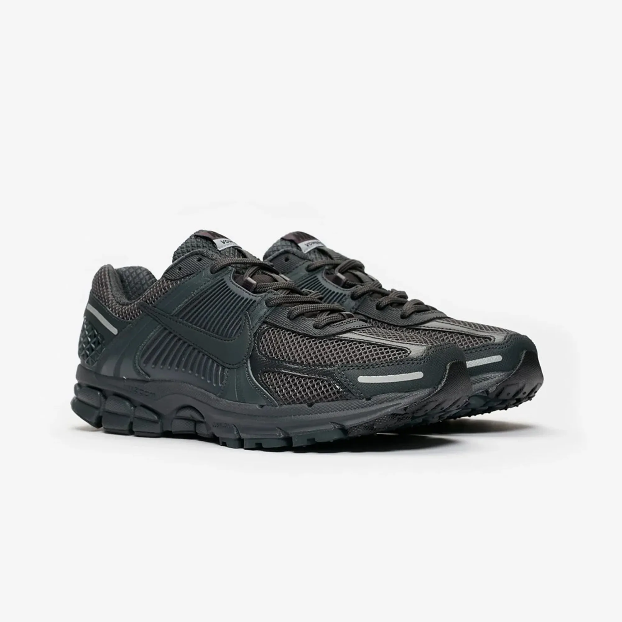 ZOOM VOMERO 5 SP 'ANTHRACITE/ANTHRACITE-BLACK-WOLF GREY'